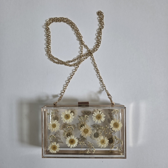 Zarra Handbags - Clear daisy floral acrylic resin clutch gold chain ditsy girly statement cute